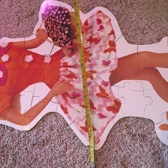 3 foot tall Barbie puzzle - Picture 4 of 9